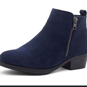 BRAND NEW SHOE LAND  ELAINE ANKLE  CHUNKY LOW HEELED ZIPPER BOOTS